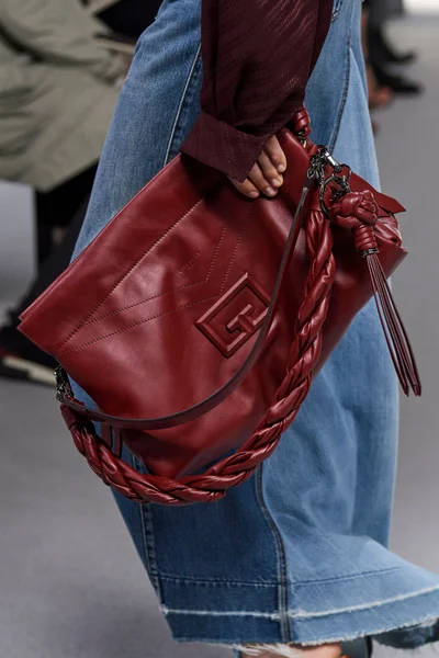 Look 93